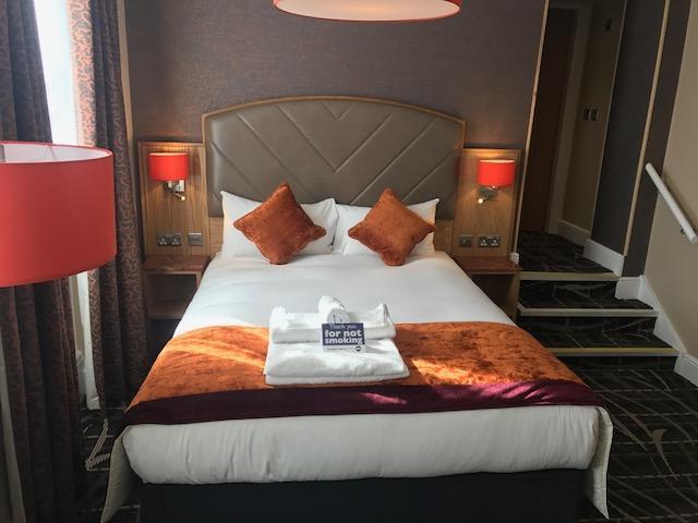 The Crown Hotel Wetherspoon Biggleswade Extérieur photo